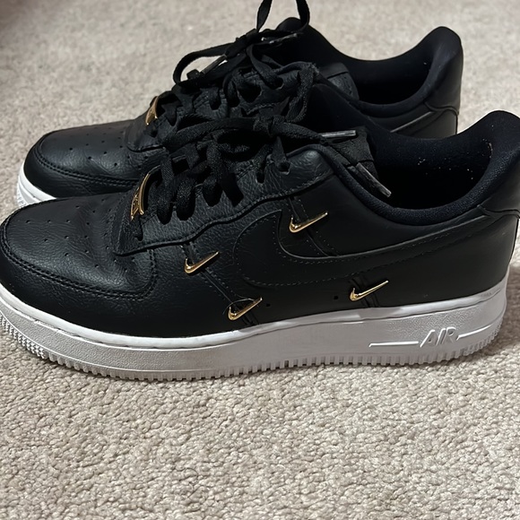 Woman Air Force 1’07 LX - Picture 2 of 5